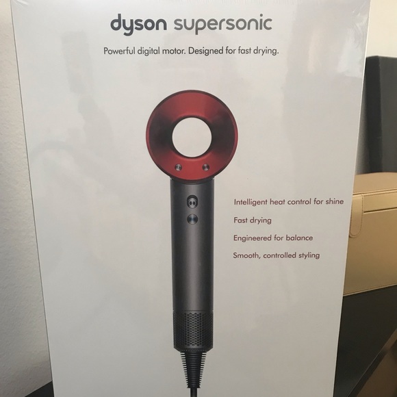 Dyson Supersonic Dryer with Leather Storage Case - Picture 2 of 4